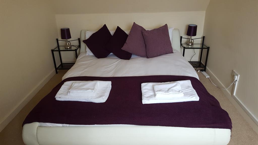 Walkers Court By Treetop Property Cirencester Extérieur photo